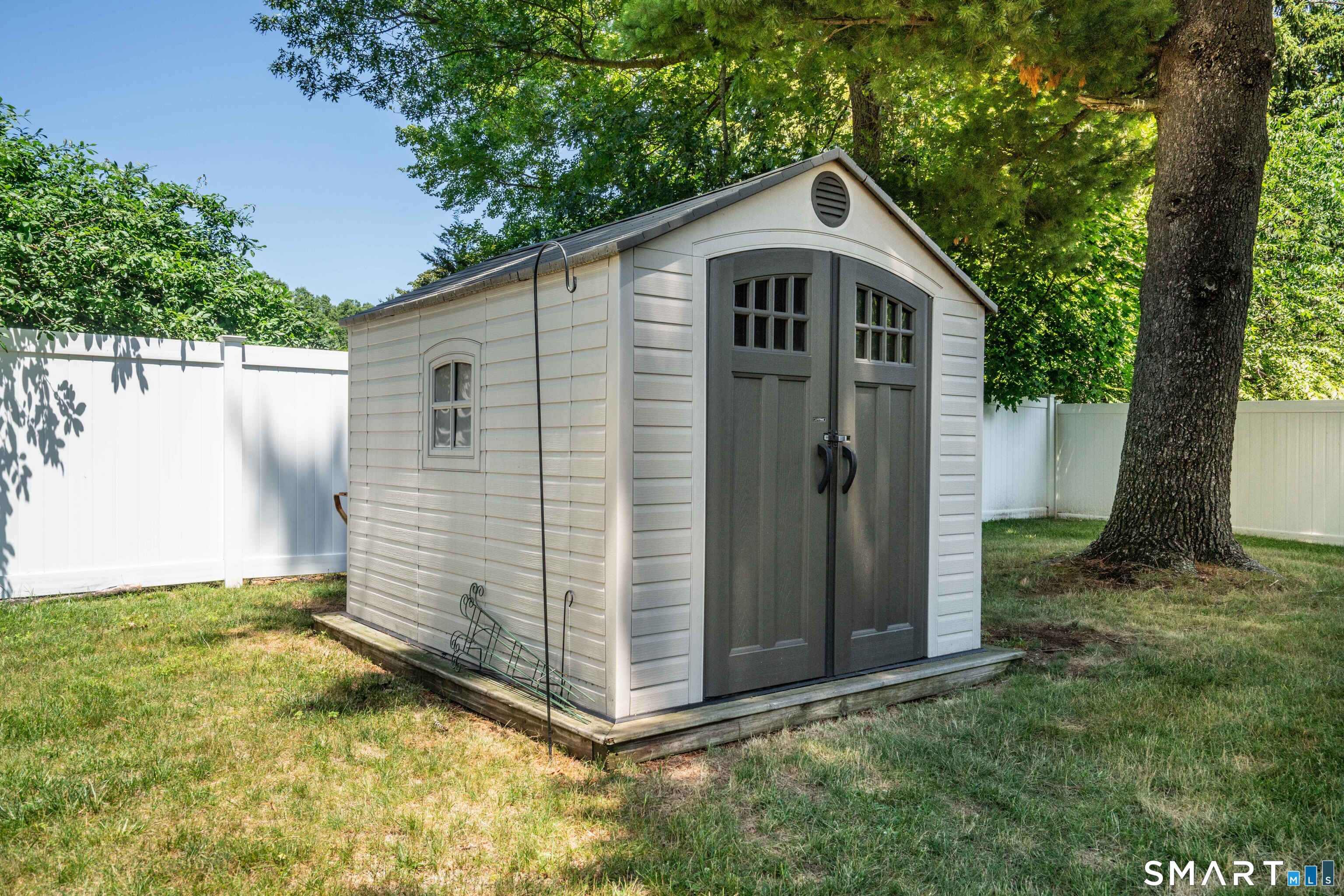 355 Burnham Street Manchester CT 06042