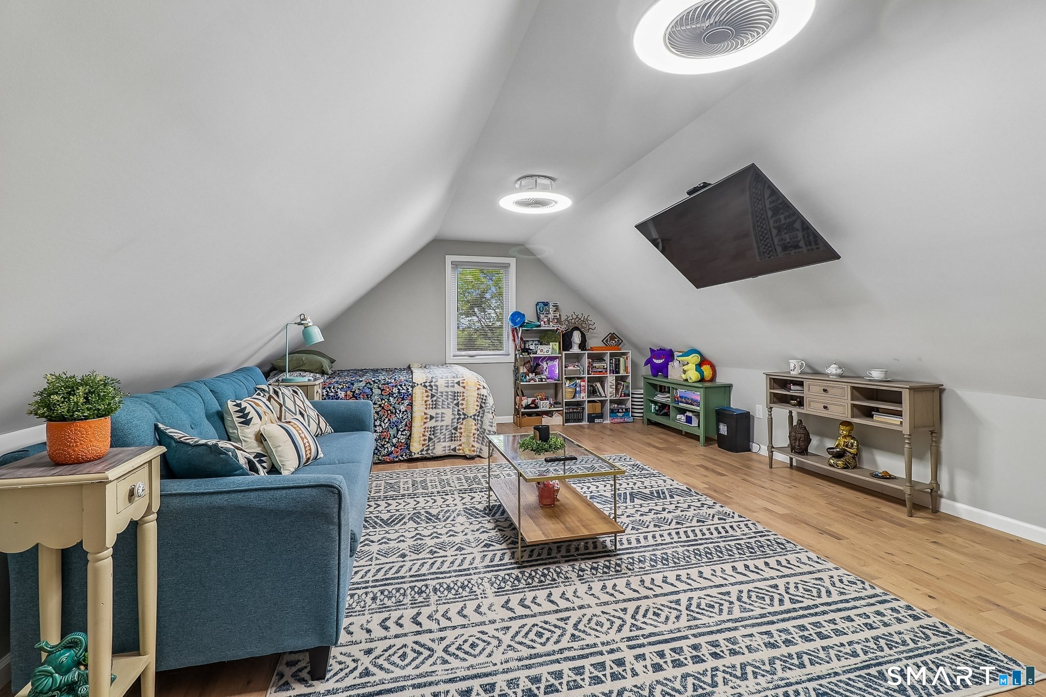 26 Farnsworth Street Hamden CT 06517