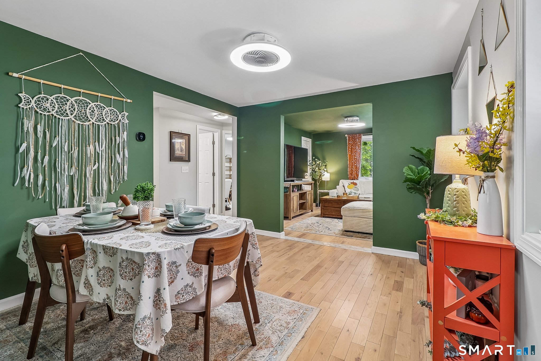 26 Farnsworth Street Hamden CT 06517