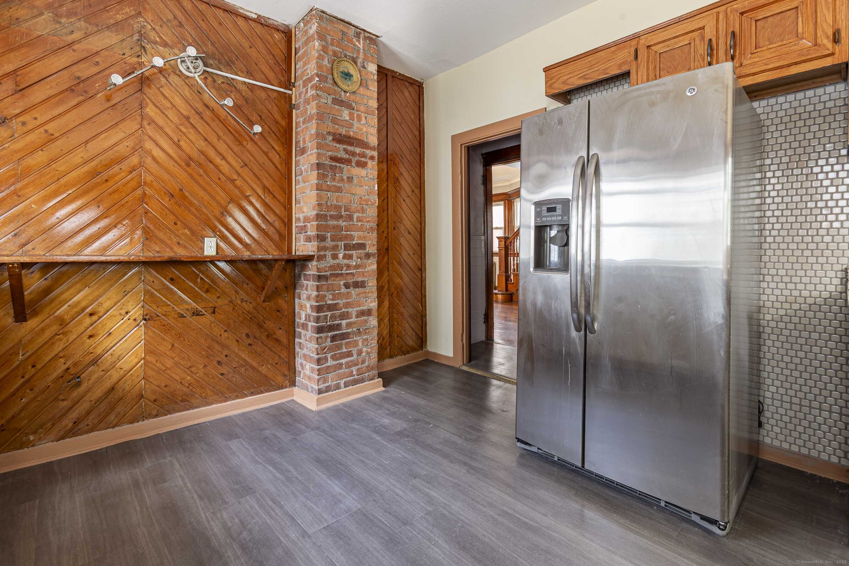 62 Burton Street Hartford CT 06112