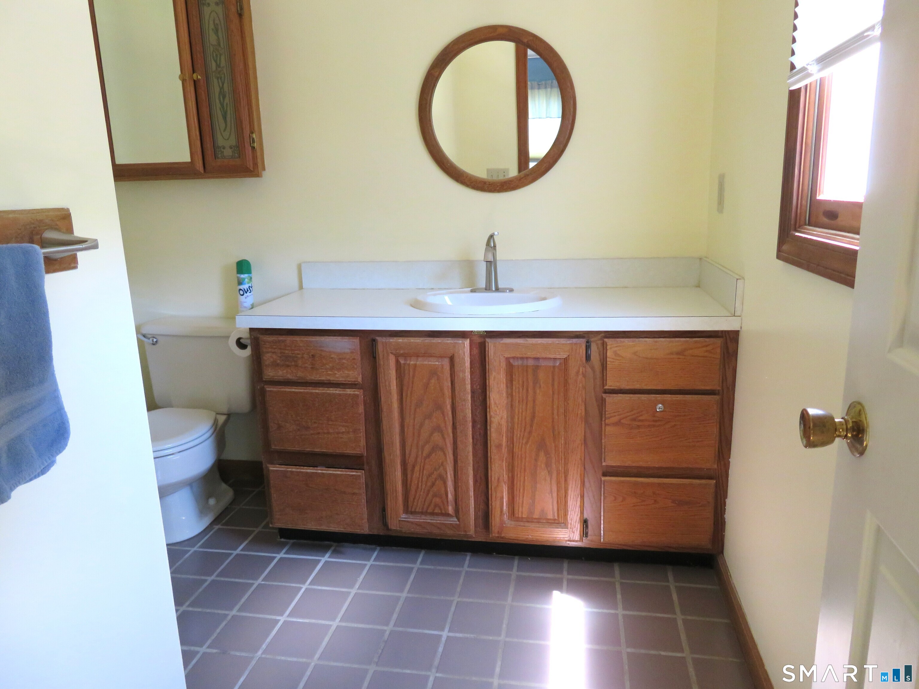 836 Wolf Hill Road Cheshire CT 06410