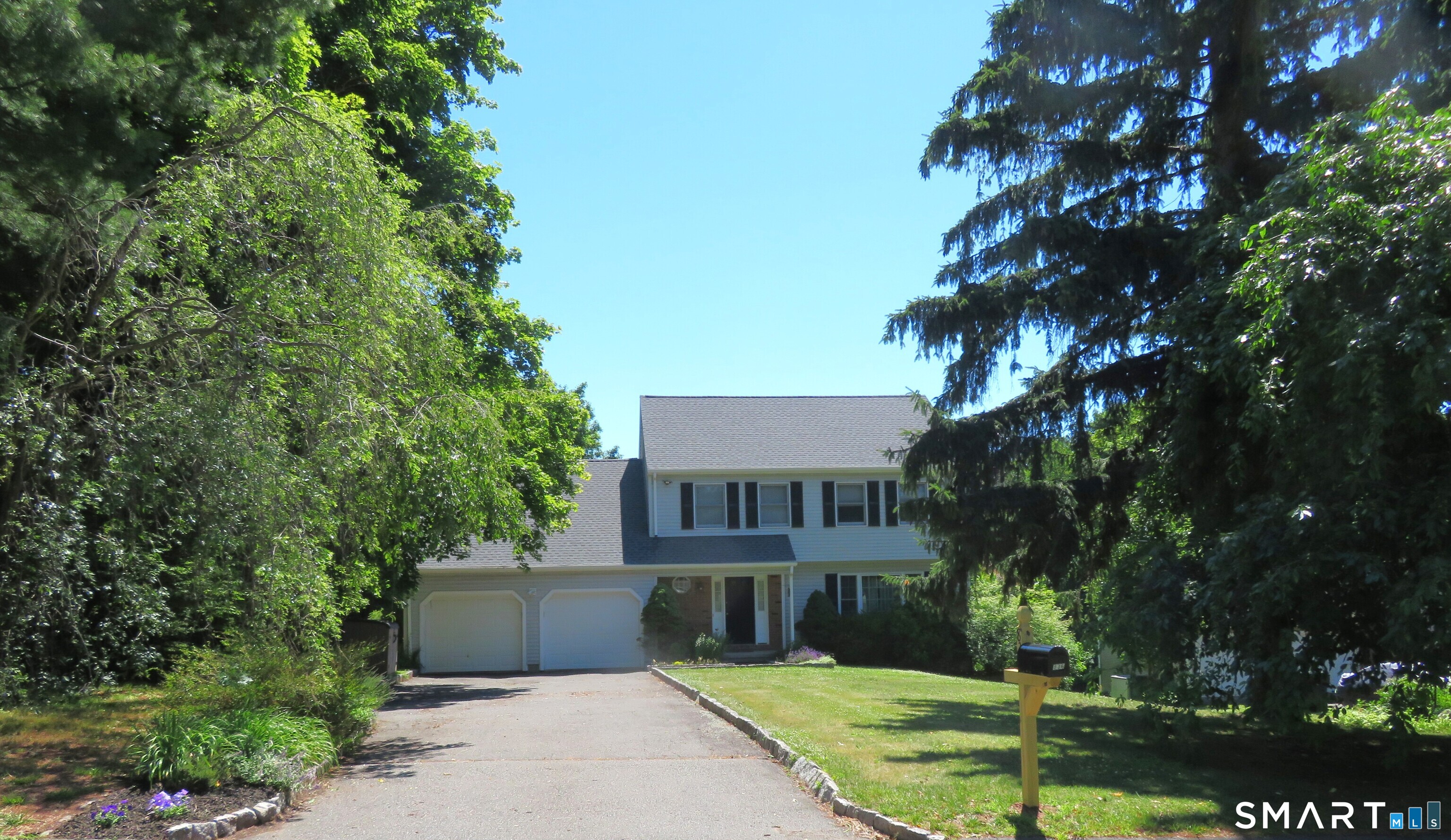 836 Wolf Hill Road Cheshire CT 06410