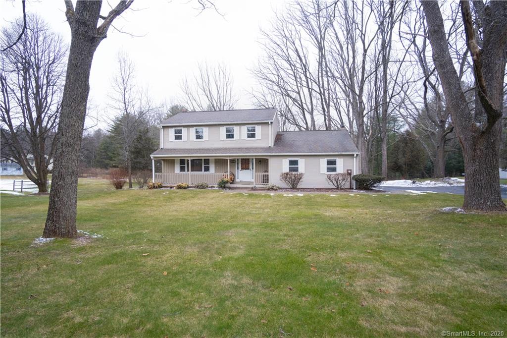 204 Holcomb Street Simsbury CT 06070