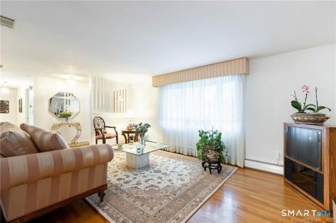 68 Gerthmere Drive West Hartford CT 06110