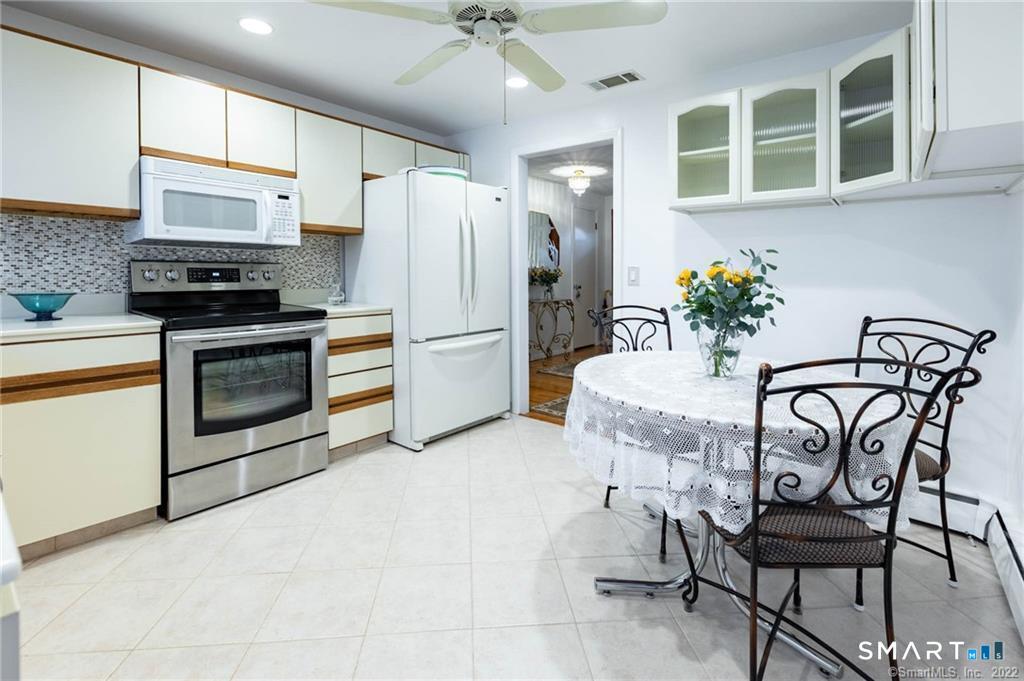 68 Gerthmere Drive West Hartford CT 06110