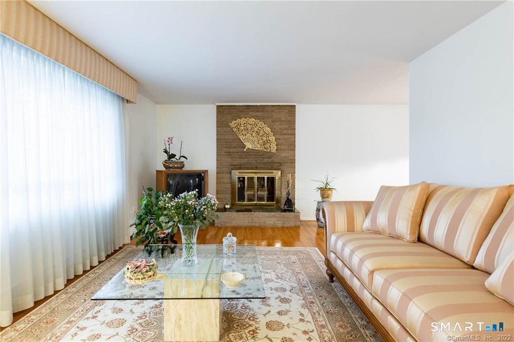 68 Gerthmere Drive West Hartford CT 06110