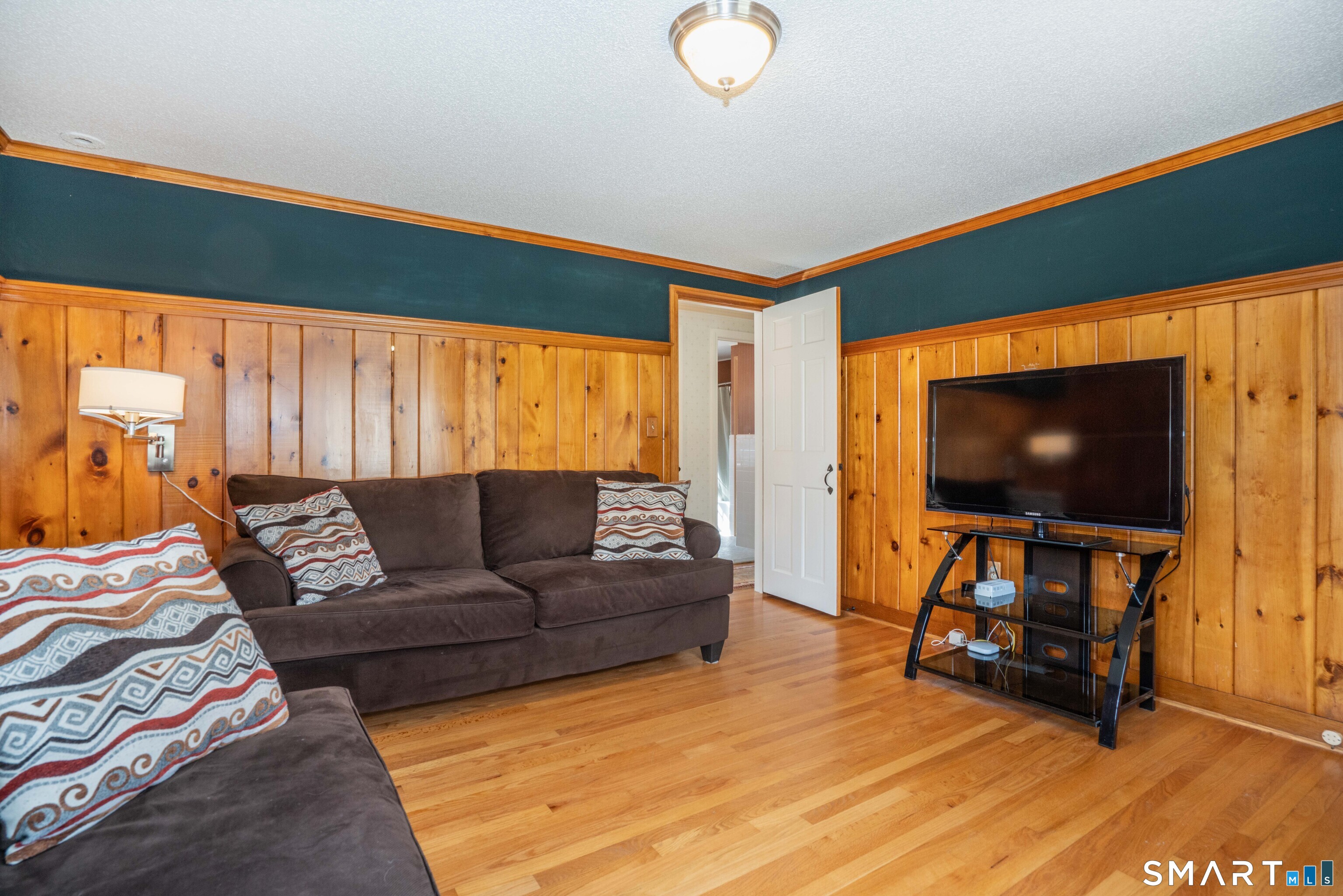 40 Glen Hollow West Hartford CT 06117