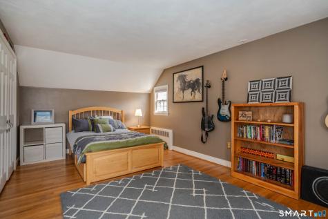 40 Glen Hollow West Hartford CT 06117