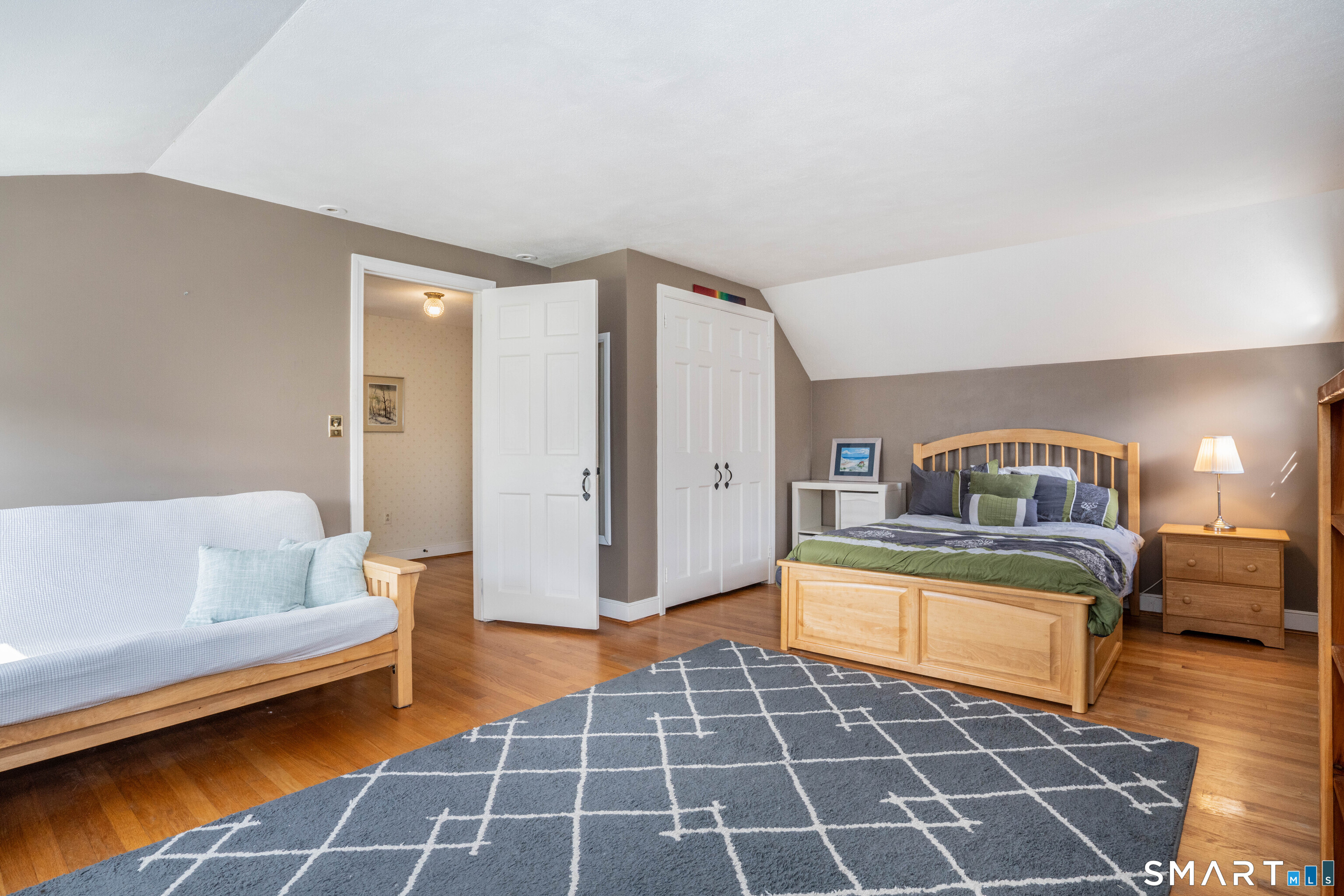 40 Glen Hollow West Hartford CT 06117