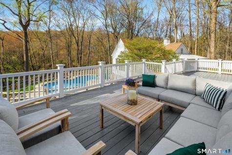 1541 Oenoke Ridge New Canaan CT 06840