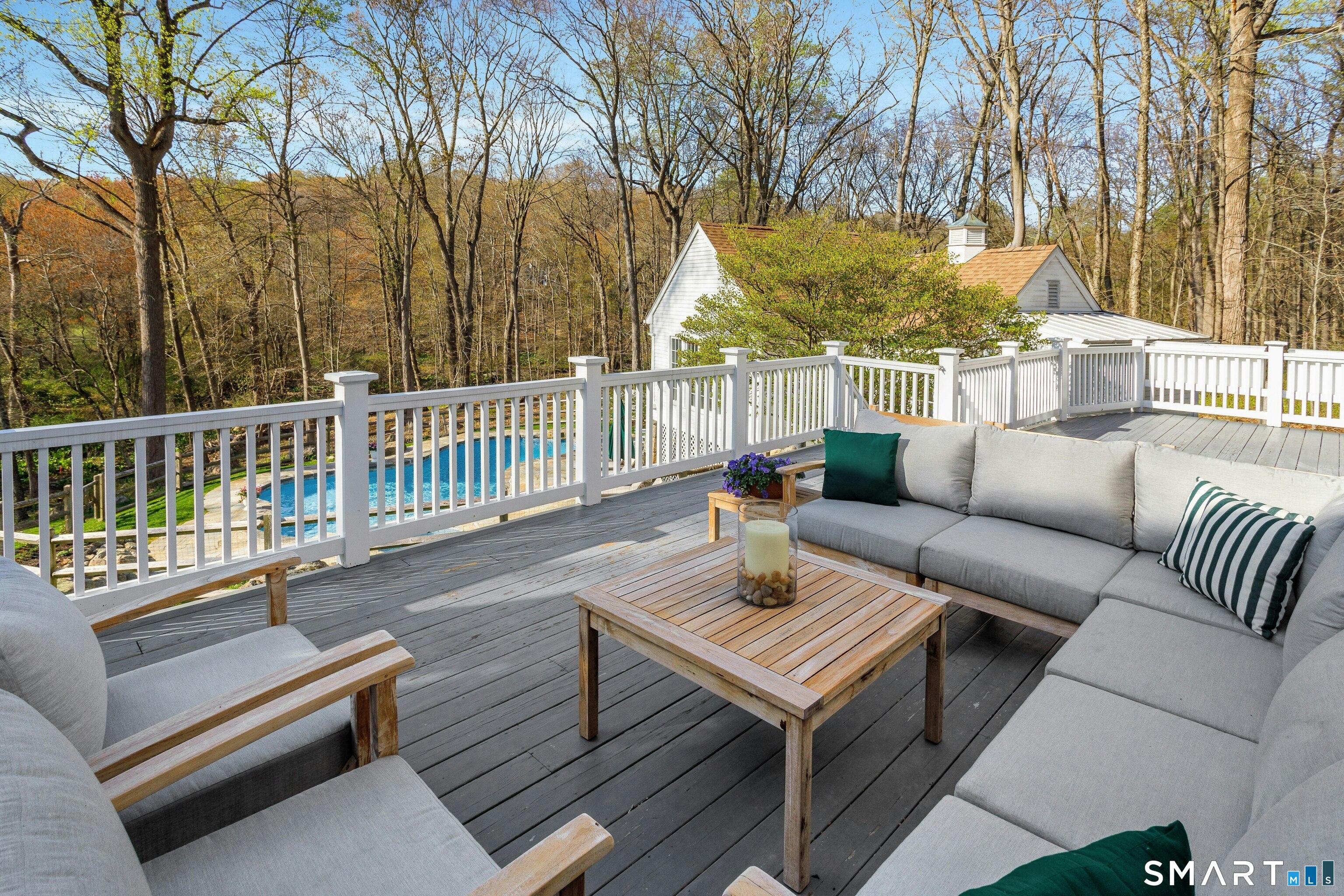 1541 Oenoke Ridge New Canaan CT 06840