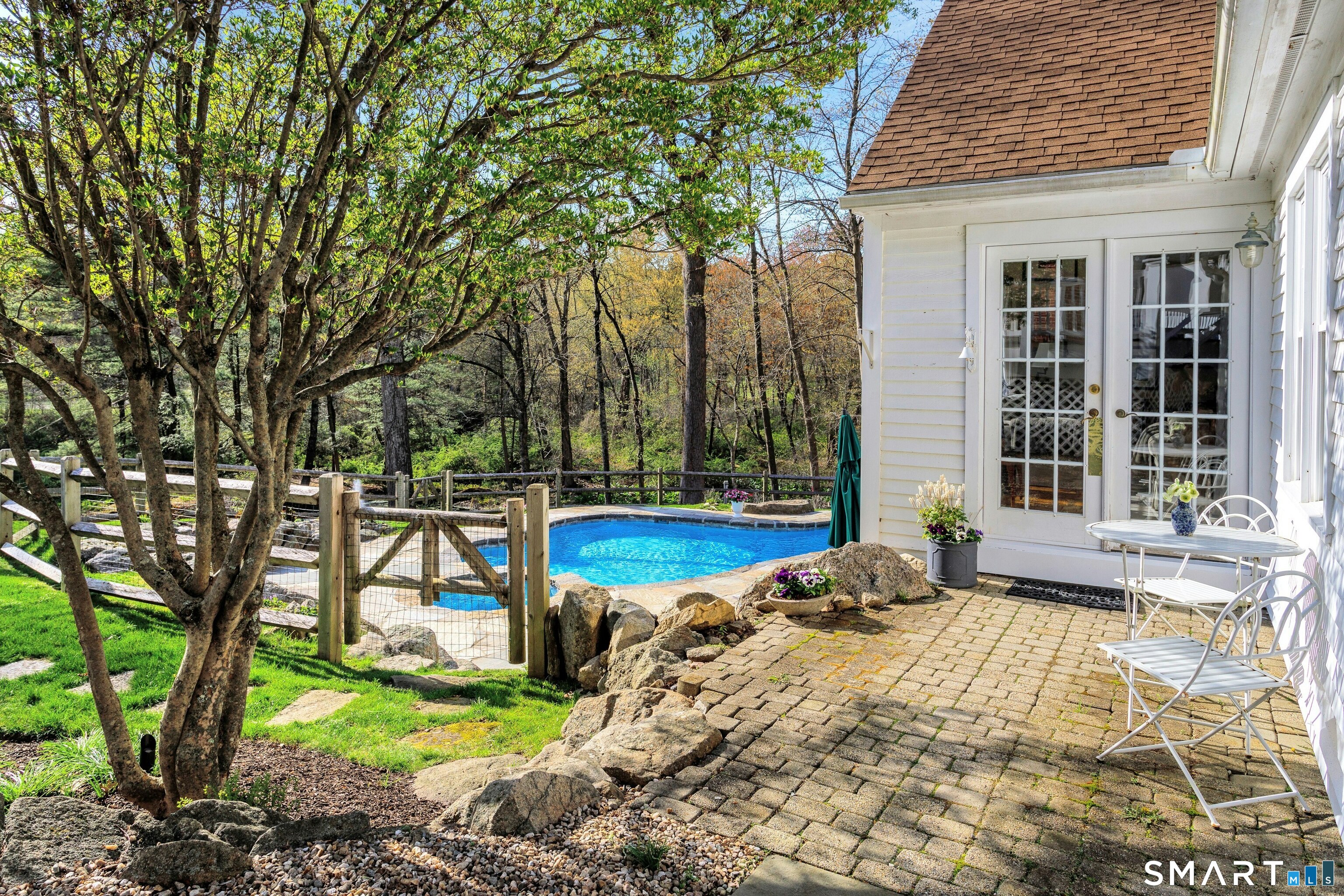 1541 Oenoke Ridge New Canaan CT 06840