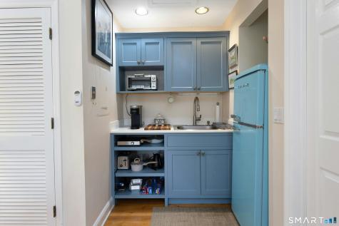 1541 Oenoke Ridge New Canaan CT 06840