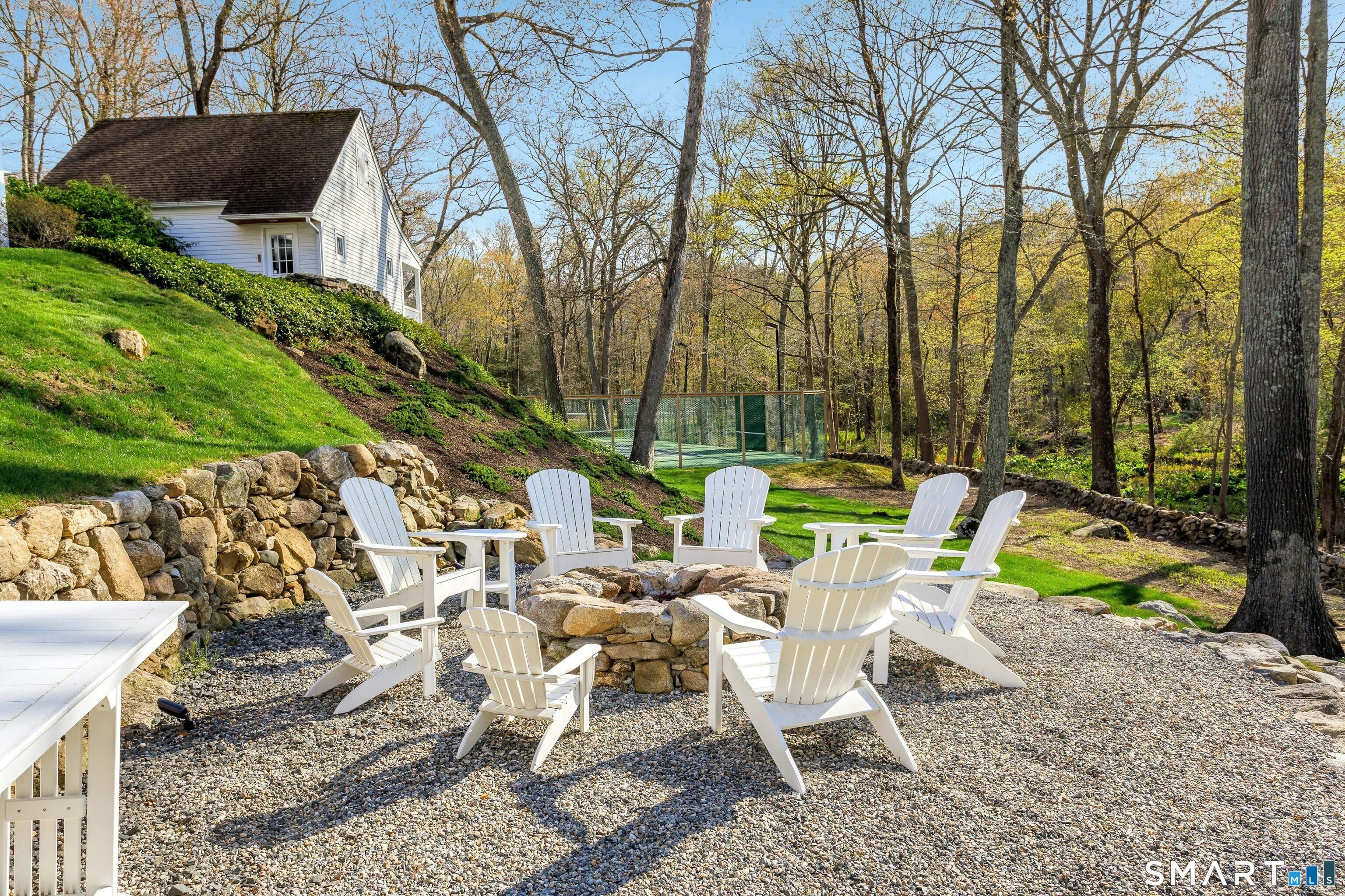 1541 Oenoke Ridge New Canaan CT 06840