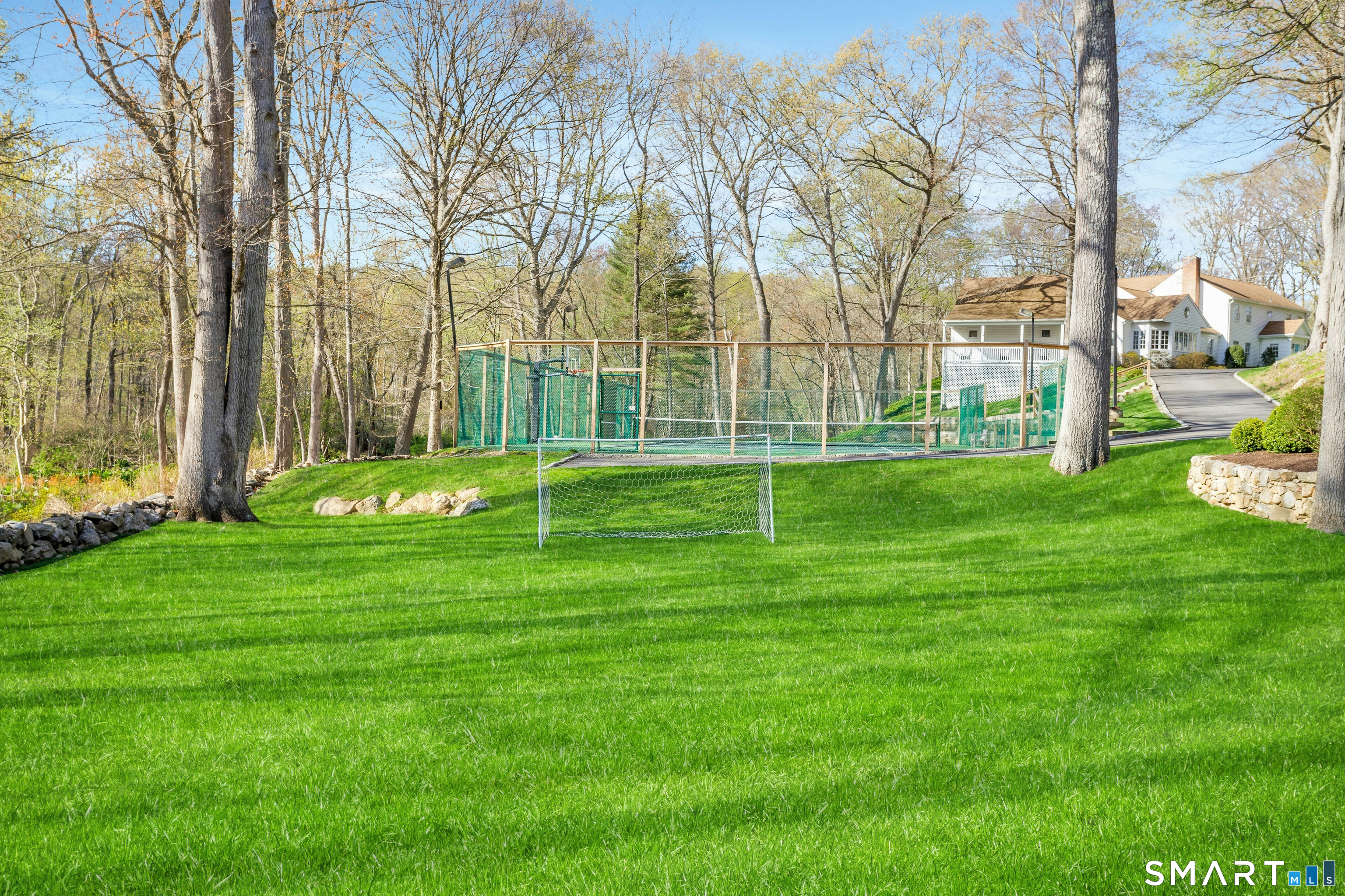 1541 Oenoke Ridge New Canaan CT 06840