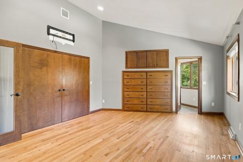 102 Glen Street Berlin CT 06037