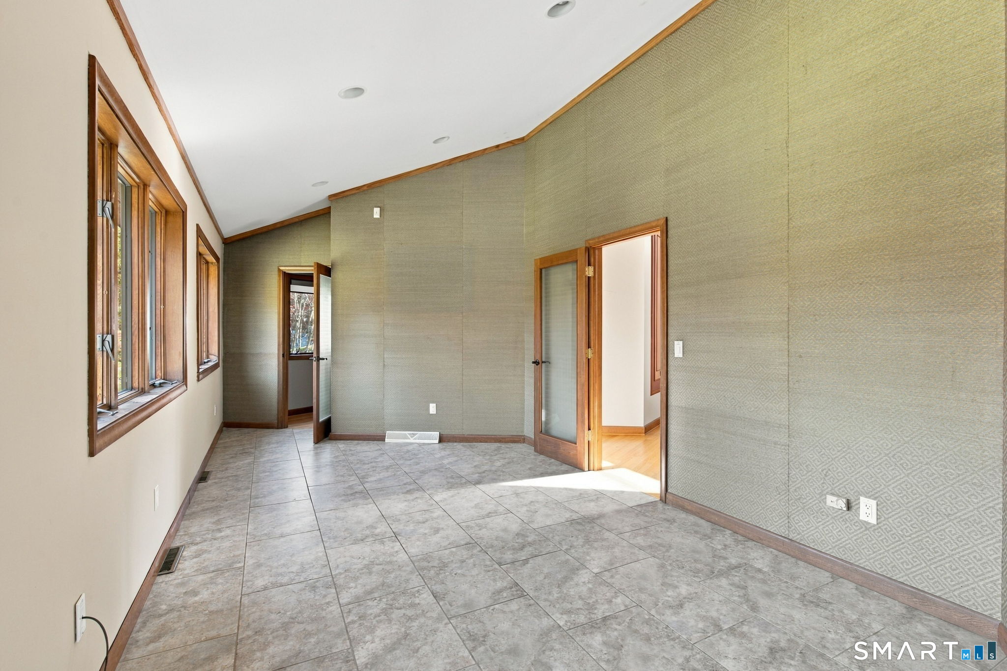 102 Glen Street Berlin CT 06037