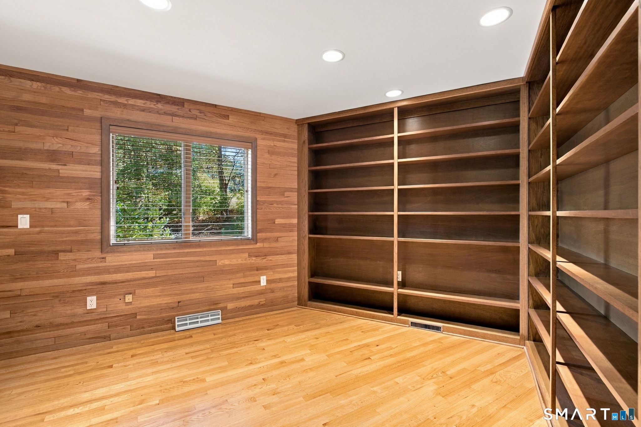 102 Glen Street Berlin CT 06037