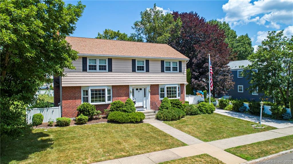 42 Edgemere Road Hamden CT 06517