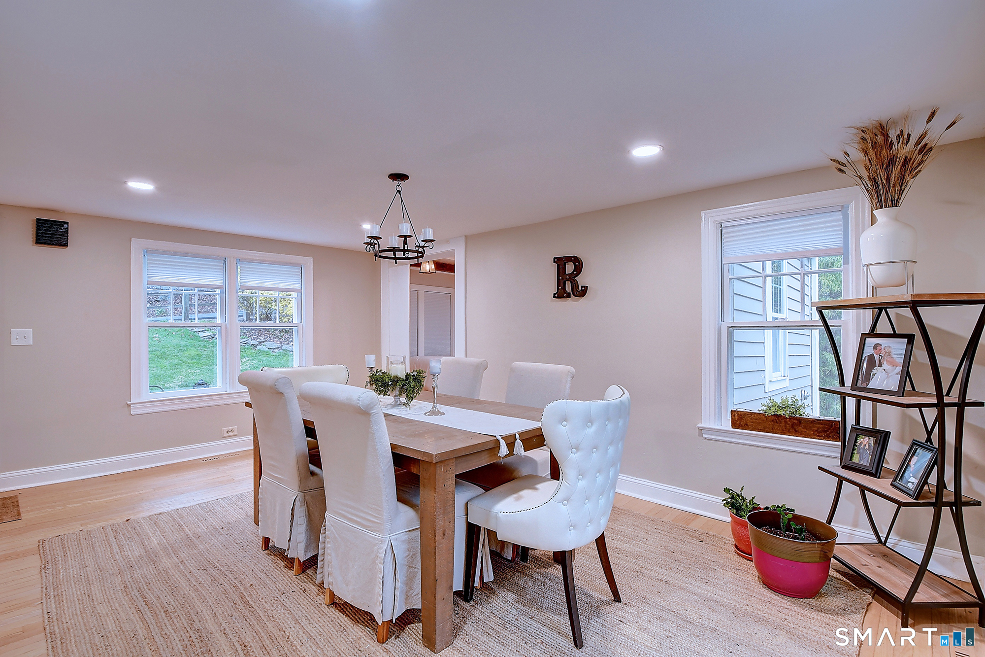 27 Chestnut Hill Road Newtown CT 06482