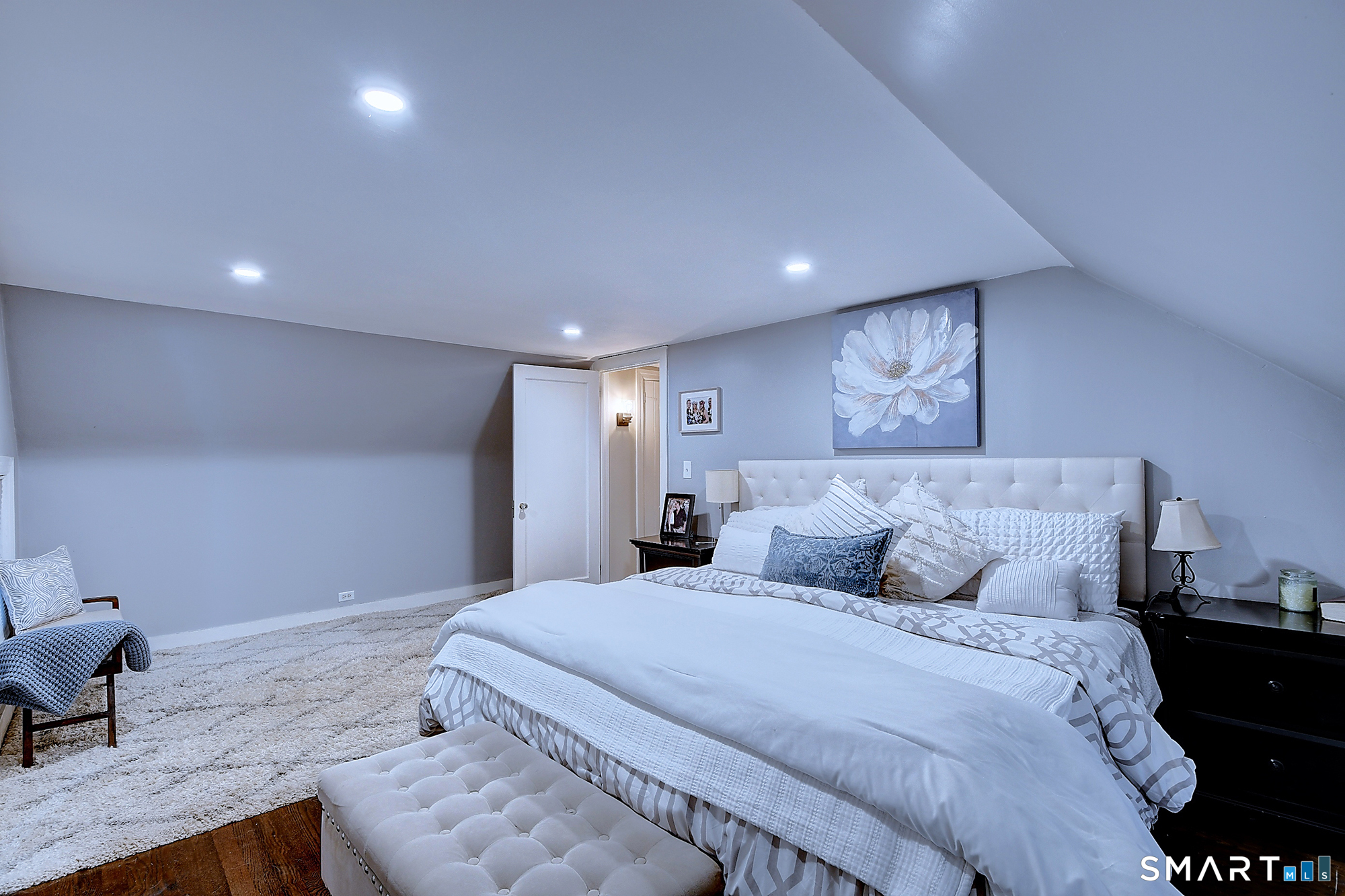 27 Chestnut Hill Road Newtown CT 06482
