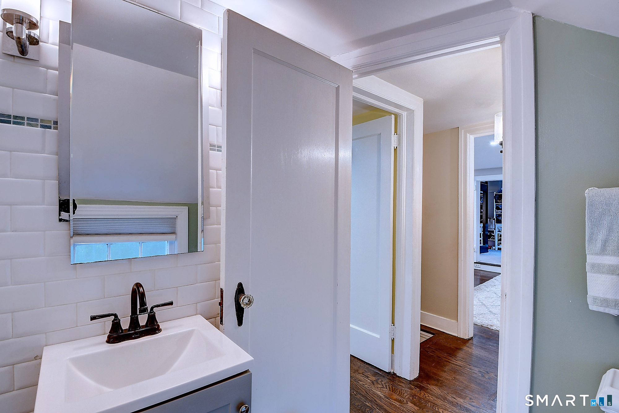 27 Chestnut Hill Road Newtown CT 06482