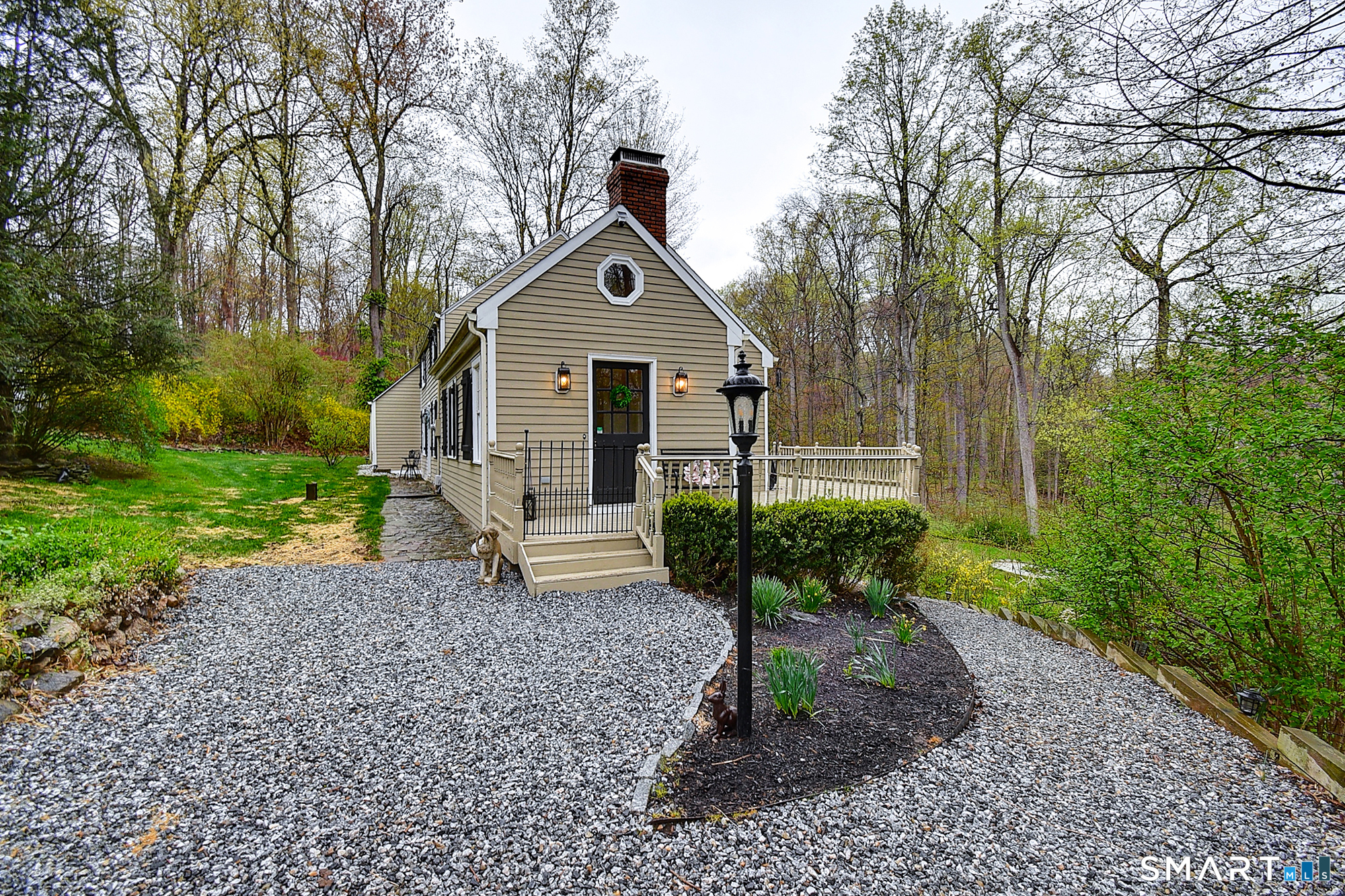 27 Chestnut Hill Road Newtown CT 06482