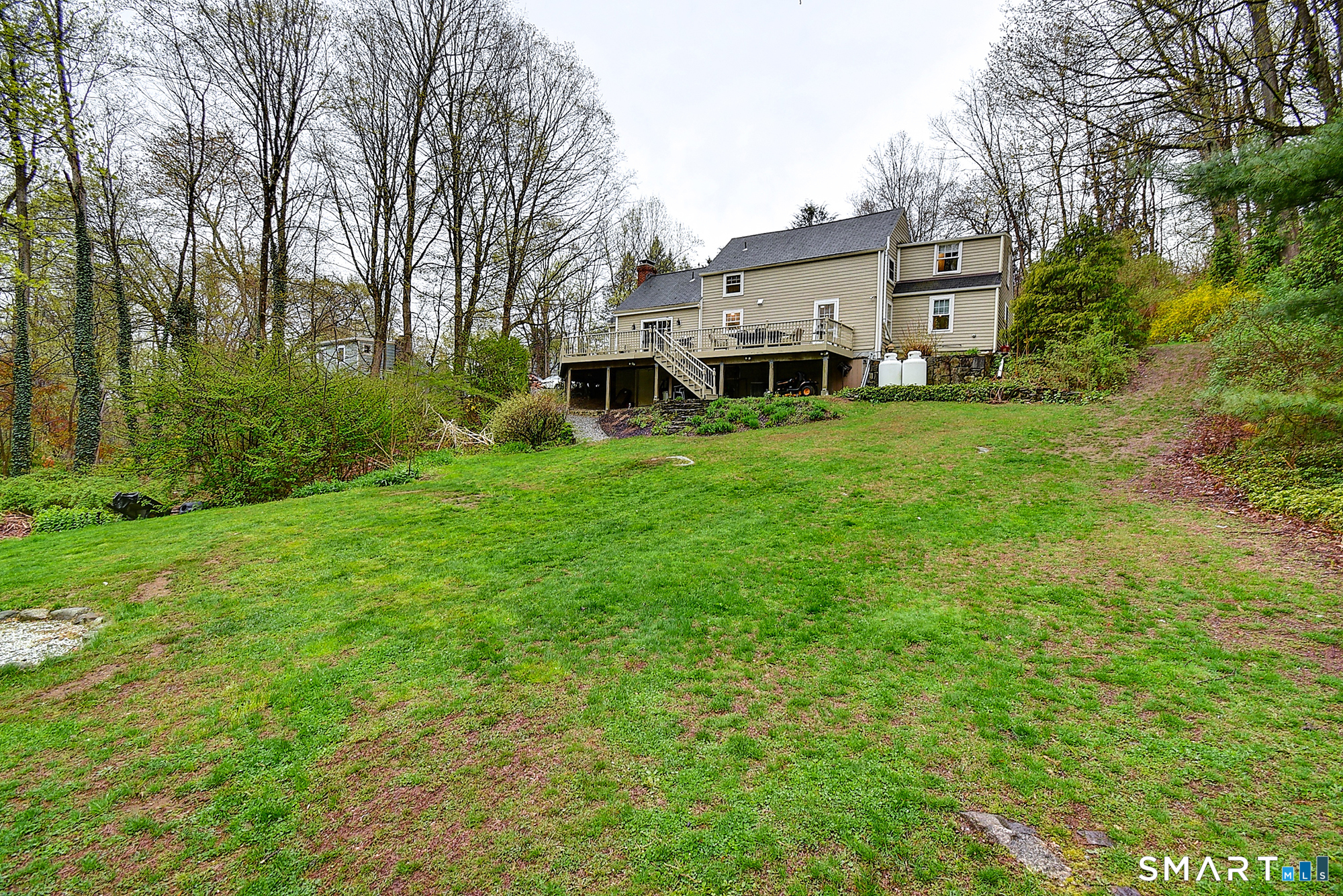 27 Chestnut Hill Road Newtown CT 06482