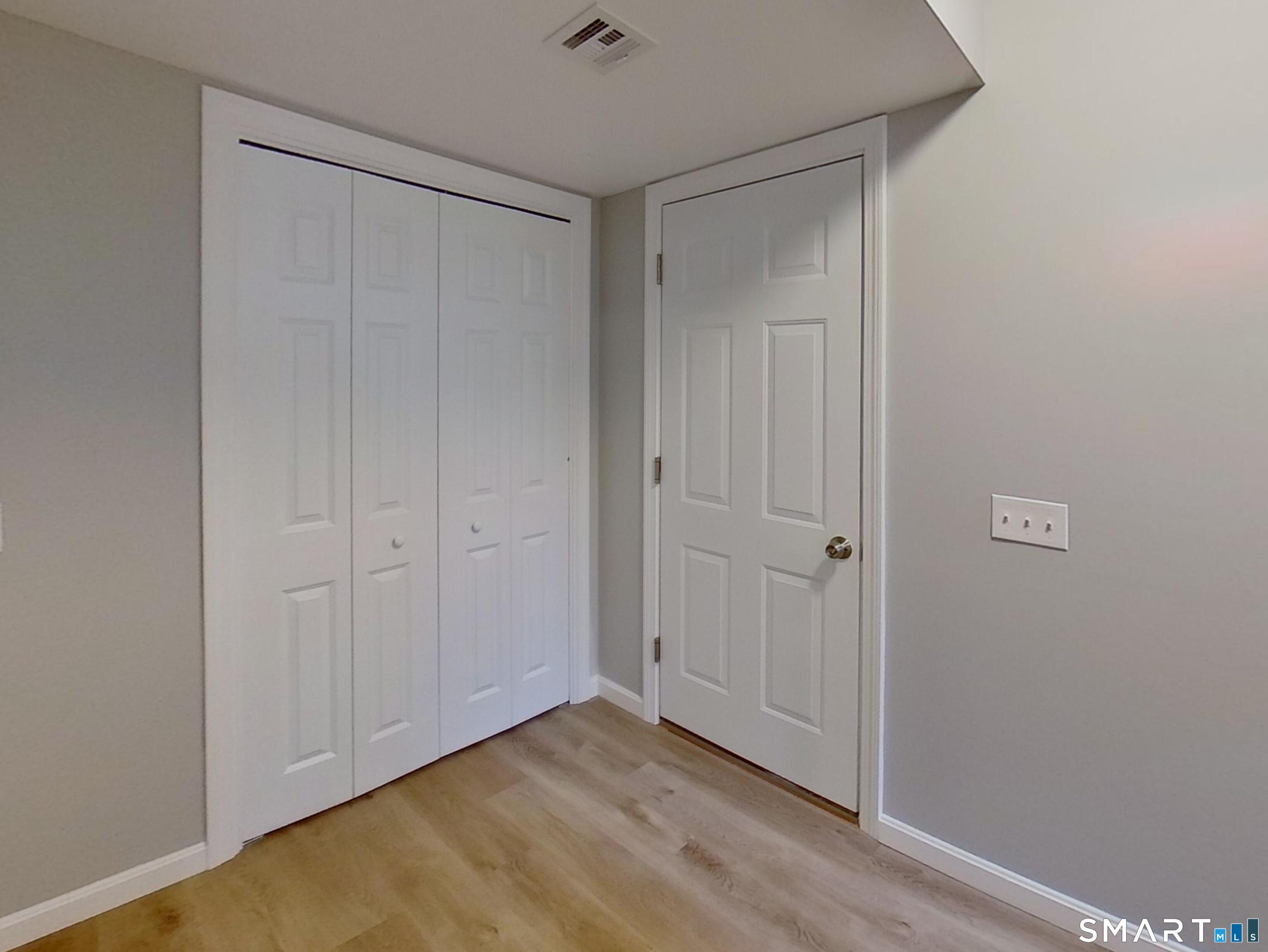 16 South Street Brooklyn CT 06324
