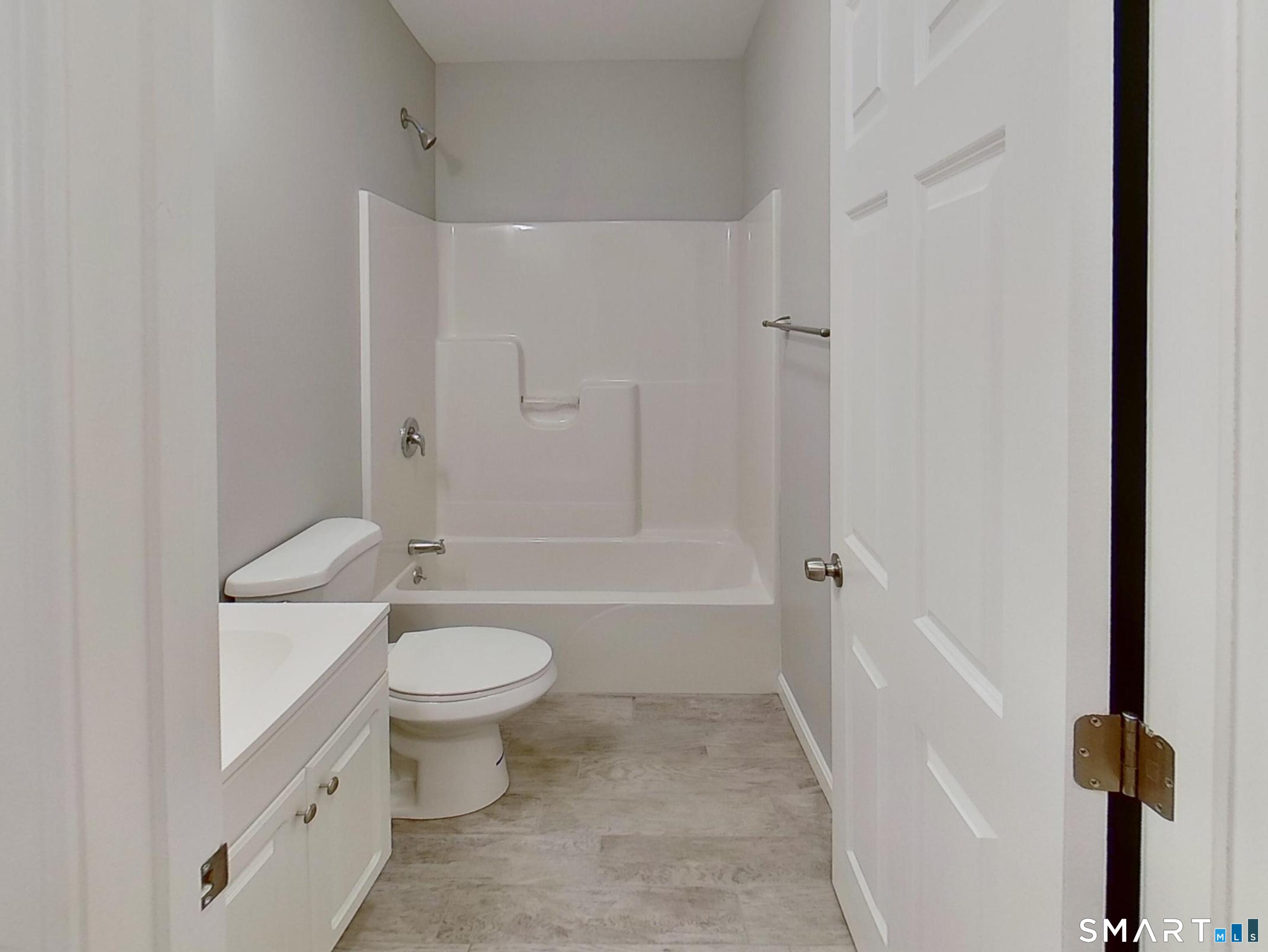 16 South Street Brooklyn CT 06324
