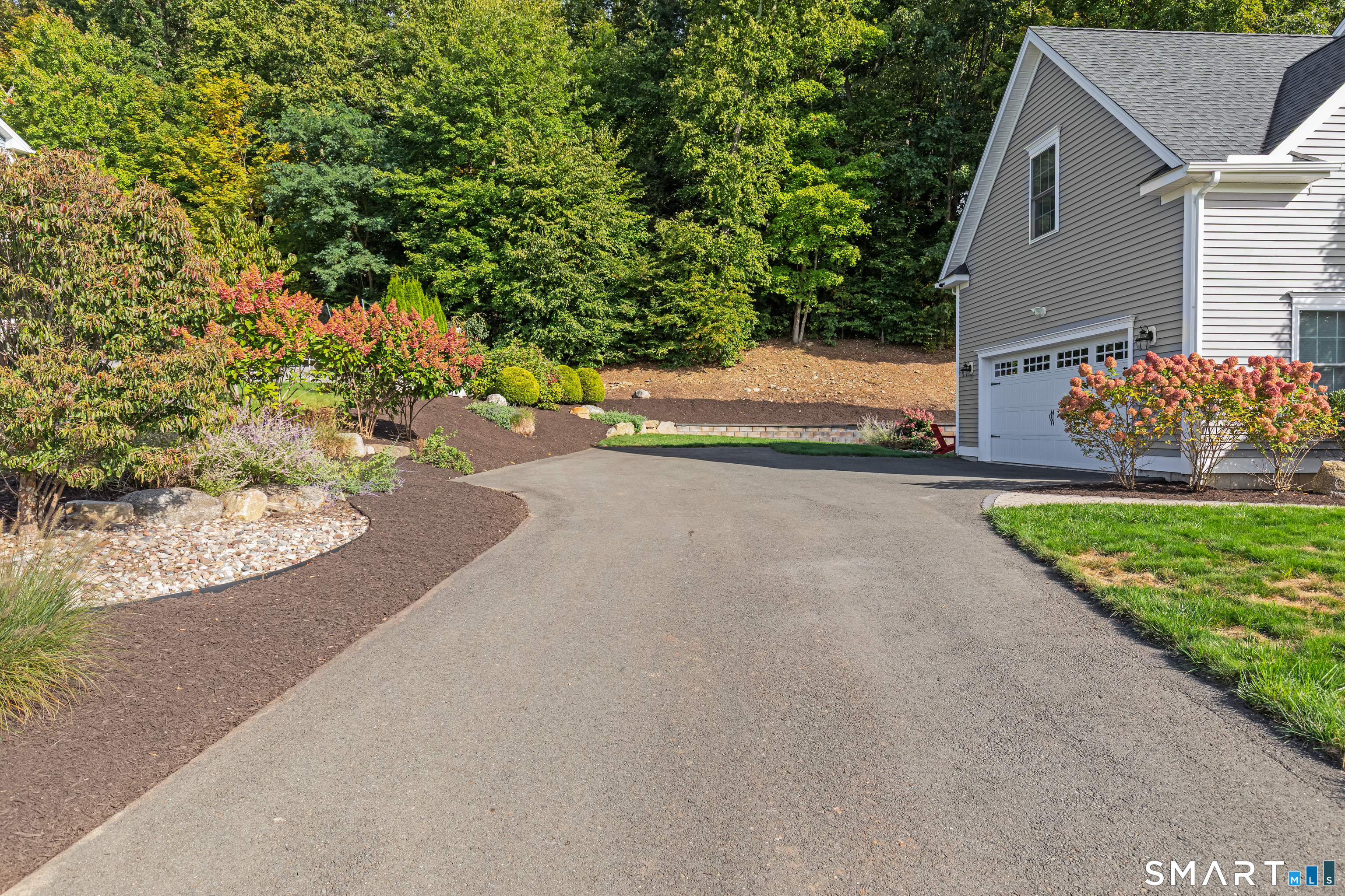 6 Stony Creek Lane Seymour CT 06483