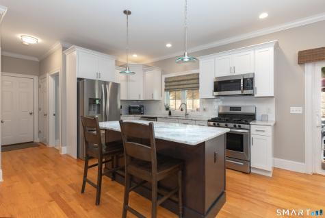 6 Stony Creek Lane Seymour CT 06483