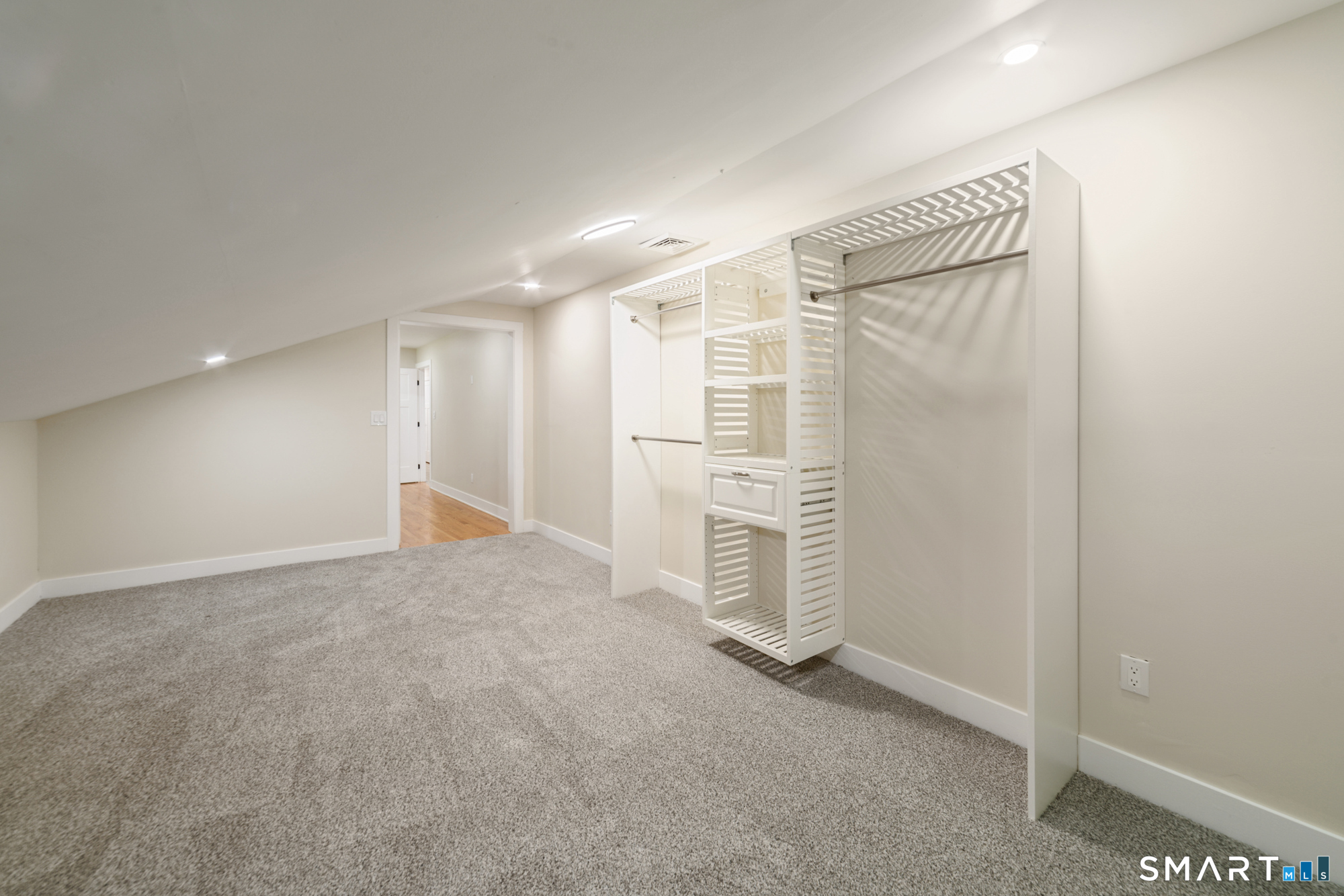 5 Reservoir Manor Seymour CT 06483
