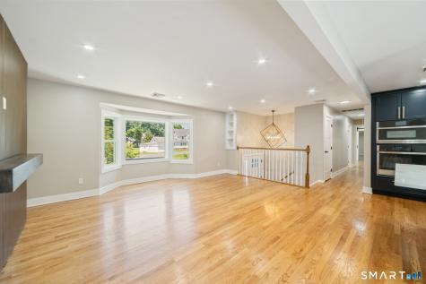 5 Reservoir Manor Seymour CT 06483