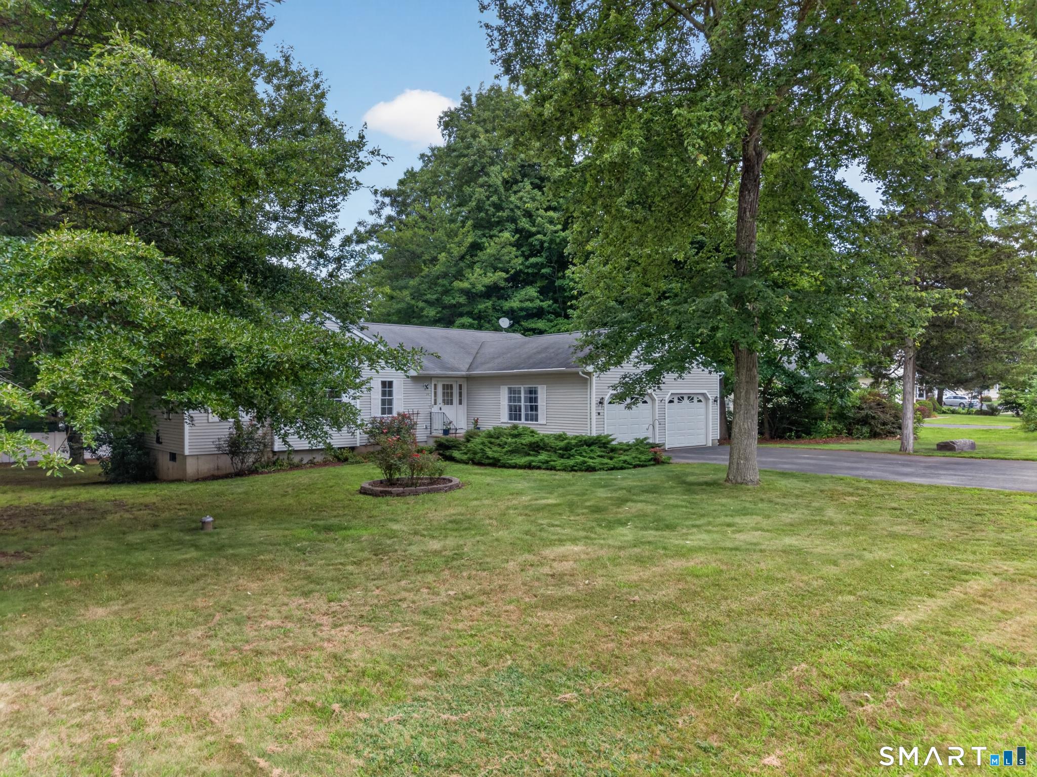 11 John W Luty Drive Montville CT 06382