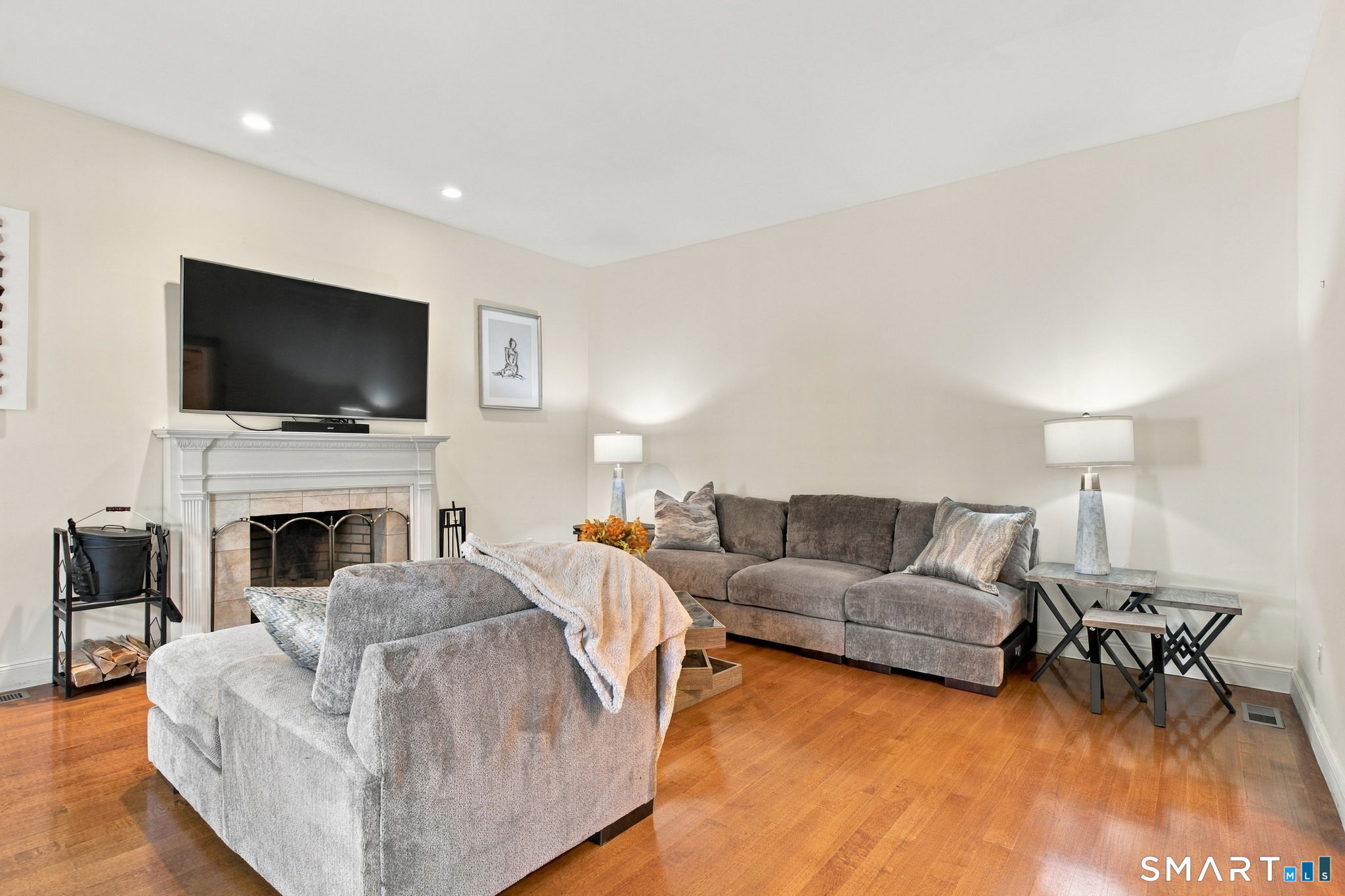 17 Robindale Drive Berlin CT 06037