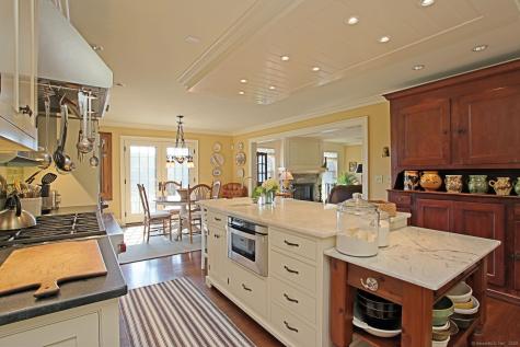 85 Chalybes West Road Roxbury CT 06783