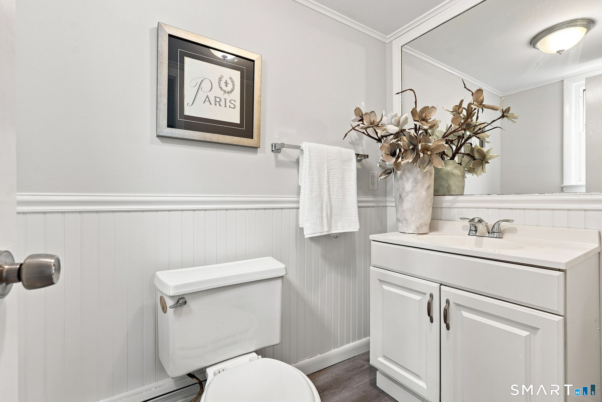 16 Ezra Street North Haven CT 06473