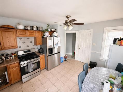 98 Huntington Road Bridgeport CT 06608