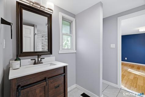 33 Circle Drive Stratford CT 06614