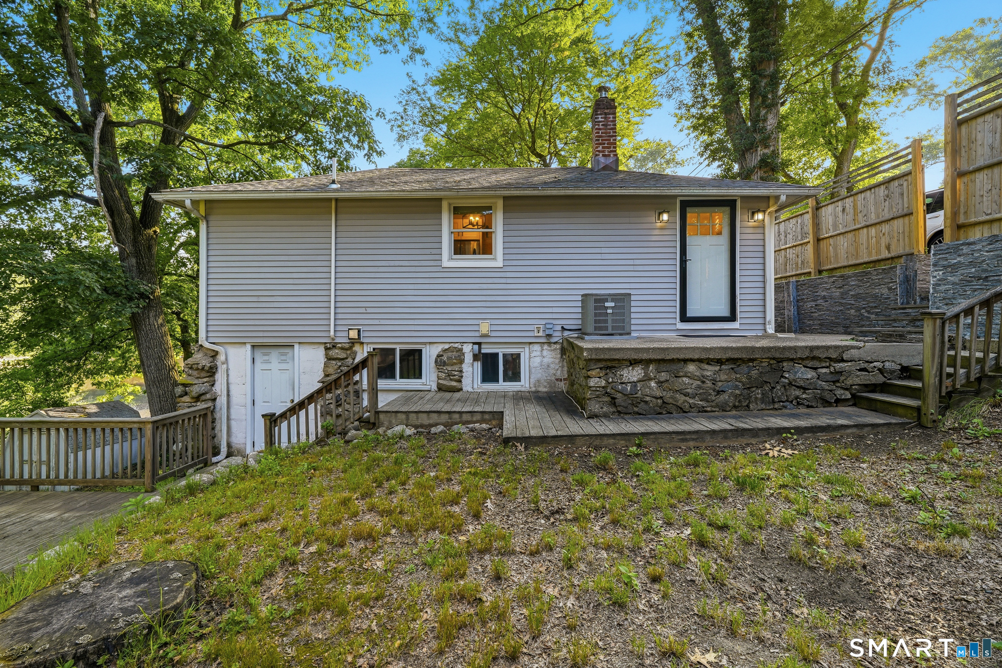 33 Circle Drive Stratford CT 06614