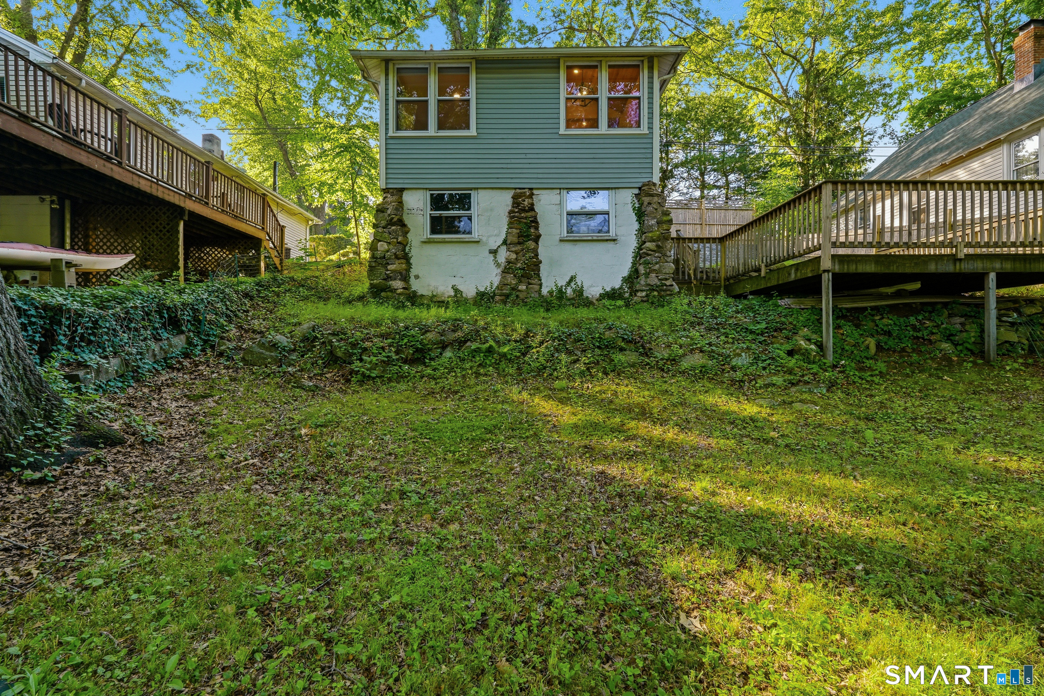 33 Circle Drive Stratford CT 06614