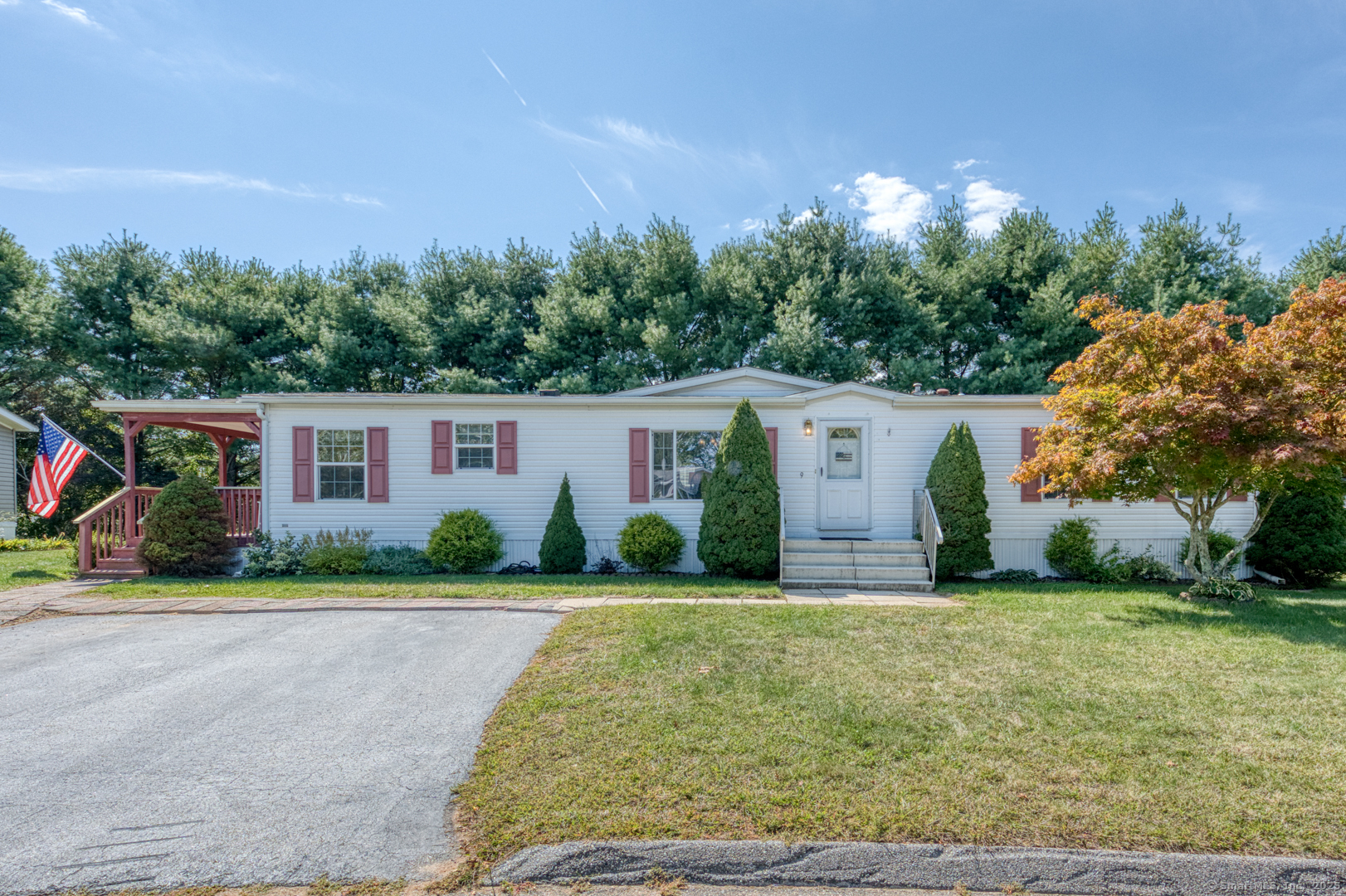 9 Circle Drive Windham CT 06256