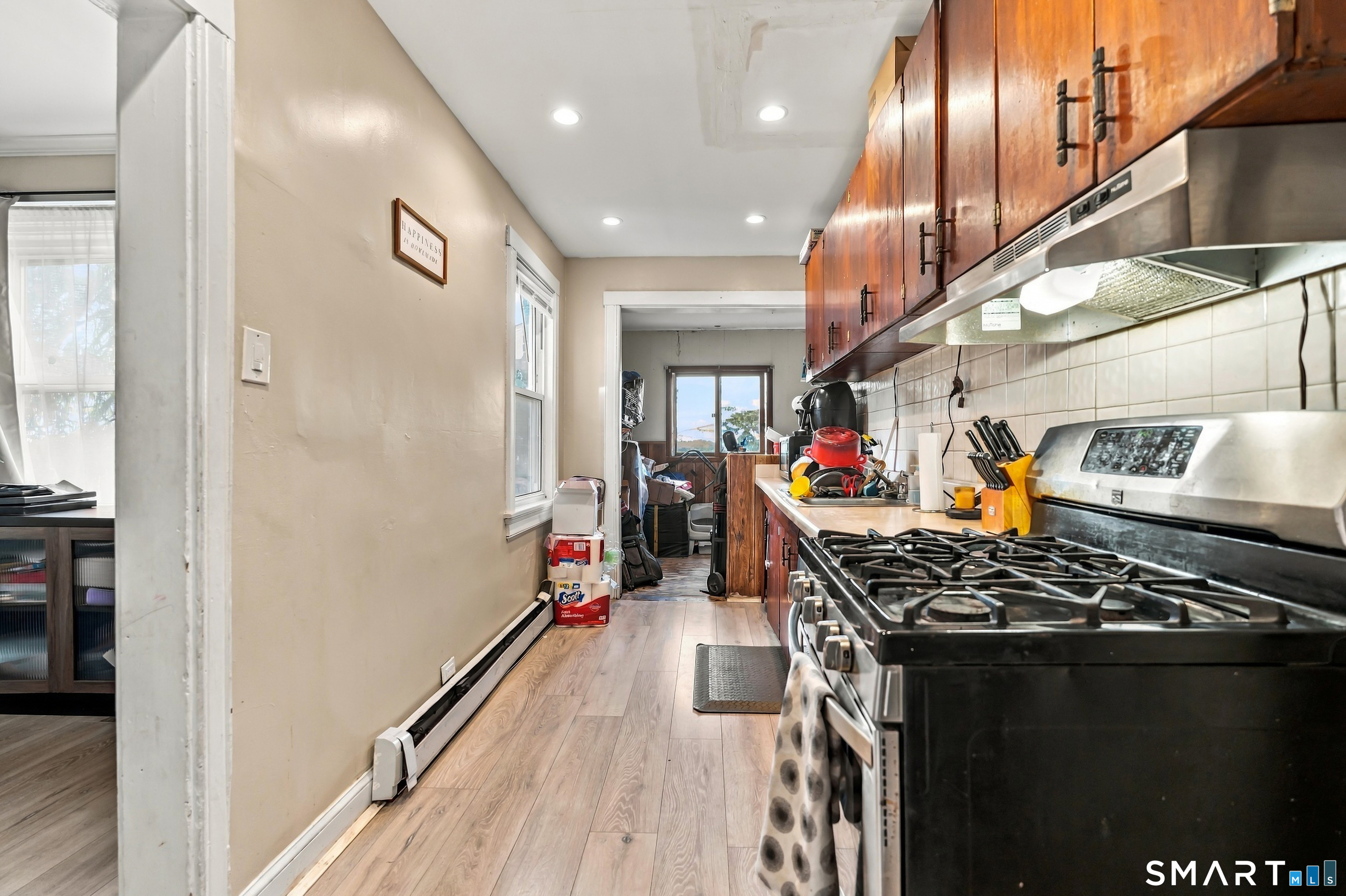 287 Remington Street Bridgeport CT 06610