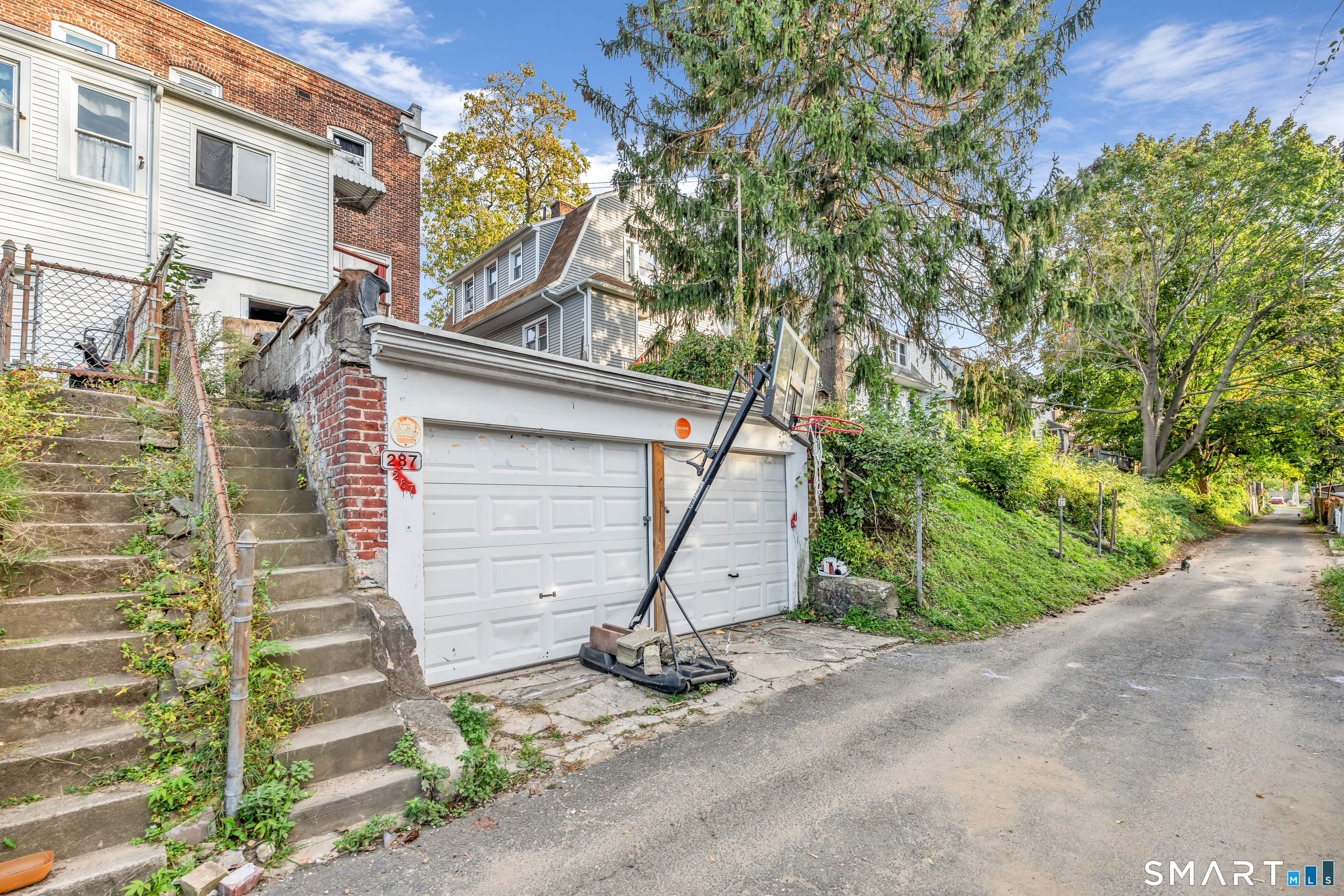 287 Remington Street Bridgeport CT 06610