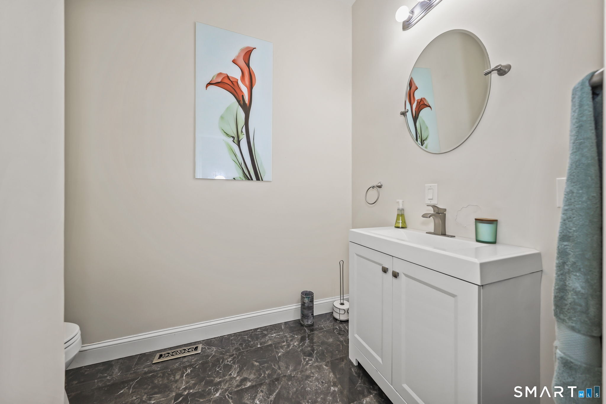 35 Judd Hill Road Bethany CT 06524