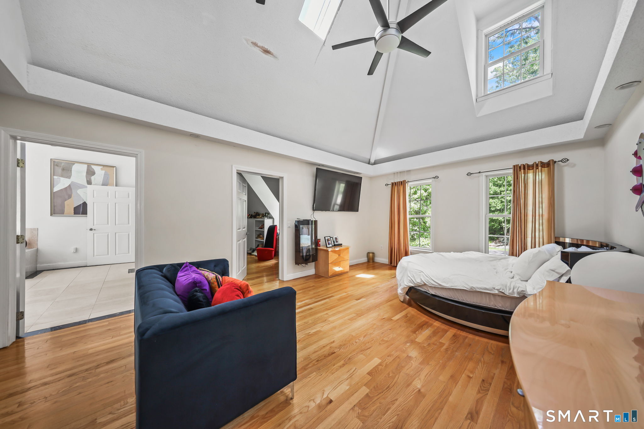 35 Judd Hill Road Bethany CT 06524