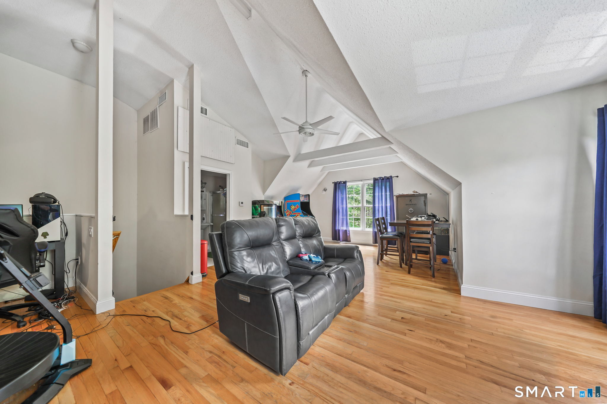 35 Judd Hill Road Bethany CT 06524