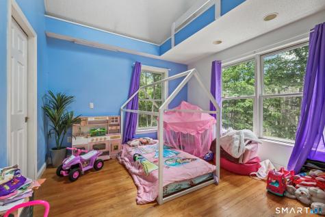 35 Judd Hill Road Bethany CT 06524