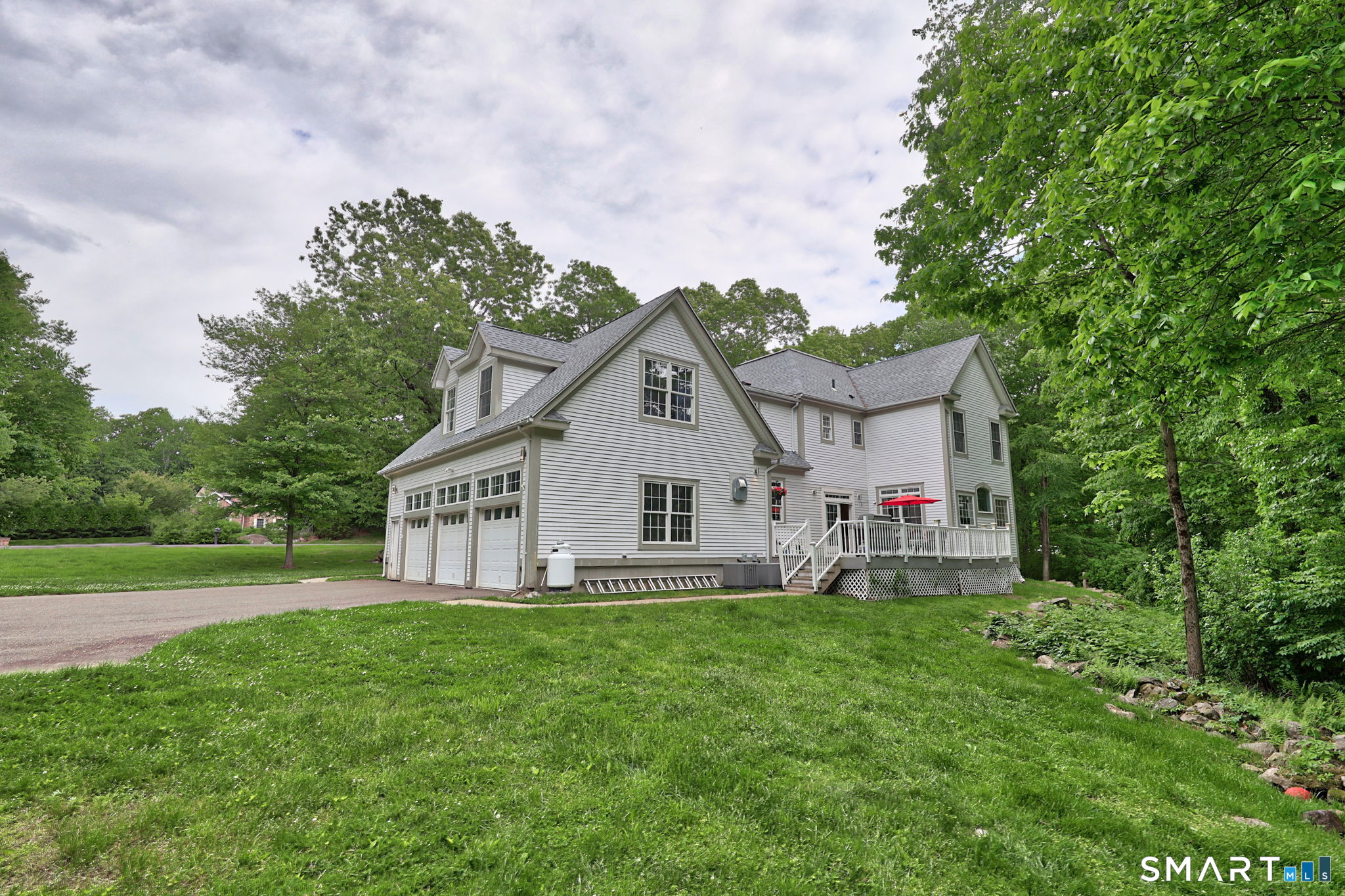 35 Judd Hill Road Bethany CT 06524